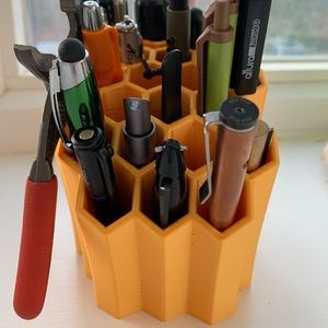 3D printed pen/pencil holder